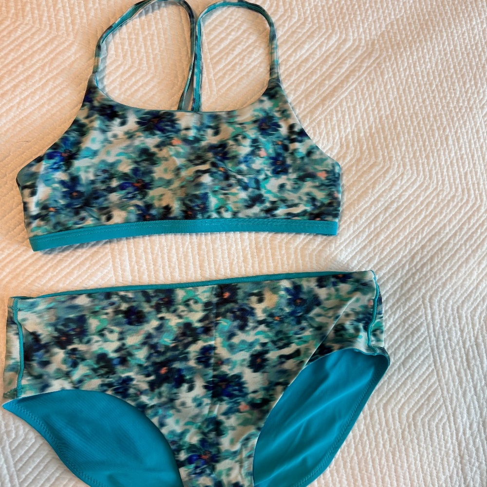 Athleta Girl Reversible Scoop Bikini Top and Bottom